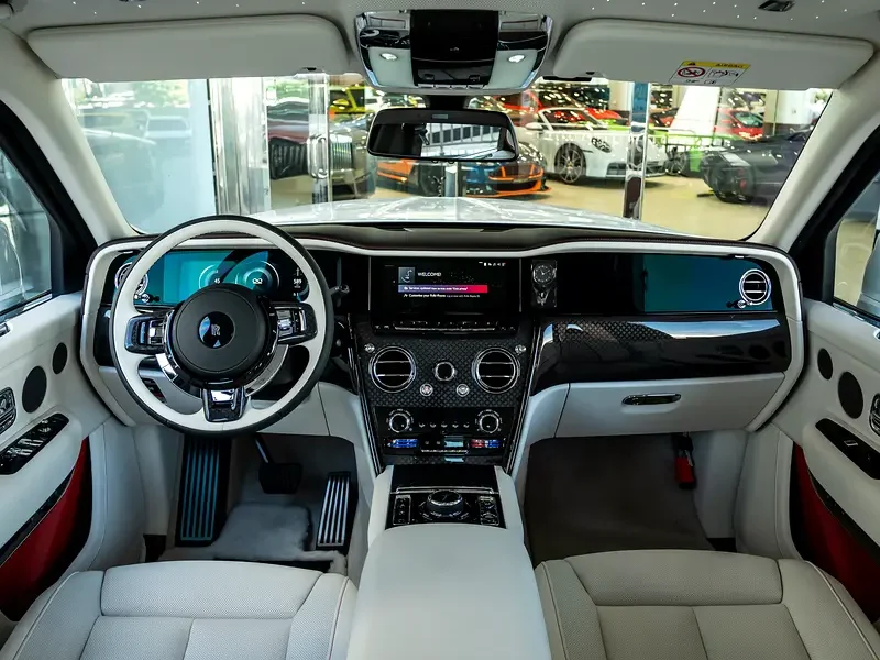 2025 Rolls-Royce Cullinan Black Badge 6.75-liter Twin-Turbocharged V12 Engine White SUV