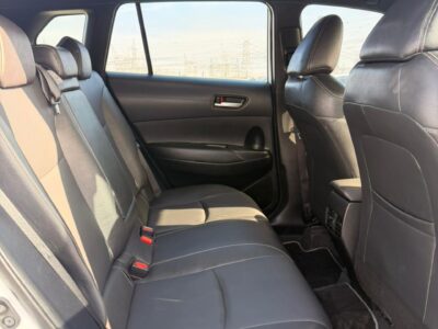 2022 TOYOTA Corolla Cross 2.0 Litres V4 petrol Engine White Black SUV Automatic