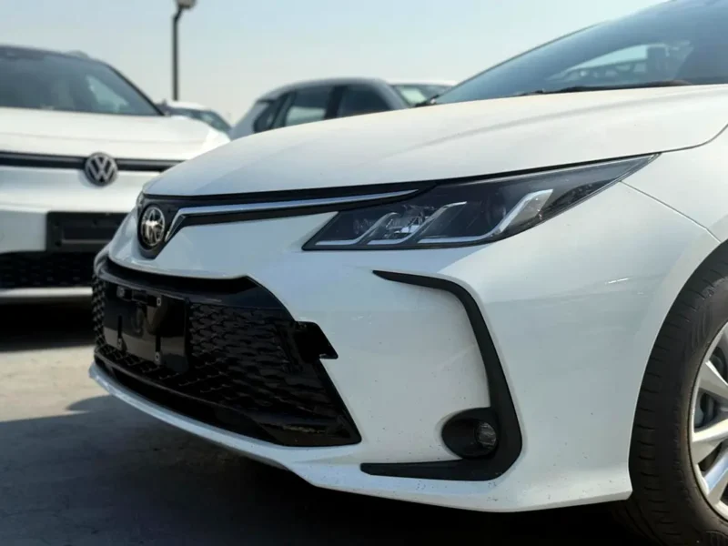 2025 TOYOTA COROLLA 1.8L 4 Cylinders HYBRID Engine White Black Sedan Automatic