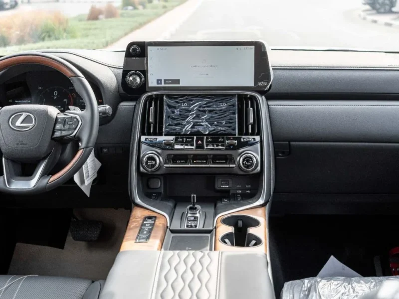 2026 Lexus LX700h VIP 3.5L Twin-Turbo V6 Hybrid Engine Black SUV GCC Specs