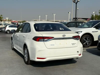 2025 TOYOTA COROLLA 1.8L 4 Cylinders HYBRID Engine White Black Sedan Automatic
