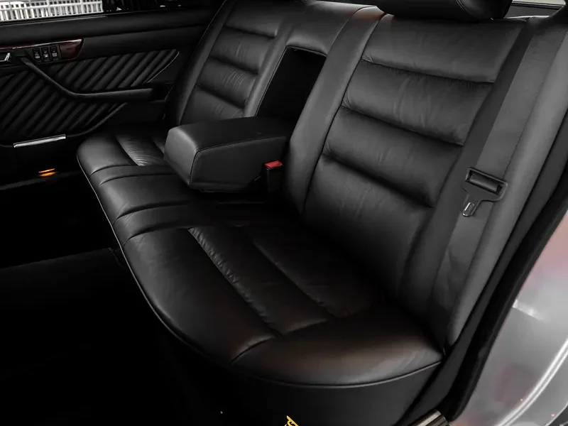 1991 Mercedes-Benz 500 SEL 5.0 Litres V8 Petrol Engine Grey Black Luxury Sedan