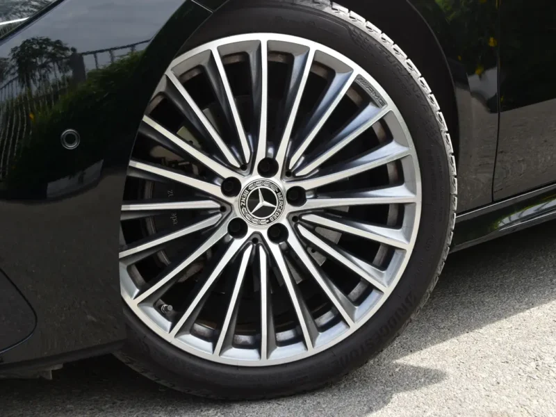 2025 Mercedes-Benz CLA200 AMG 1.3-liter Turbo 4 Cylinder Engine Black Red Sedan