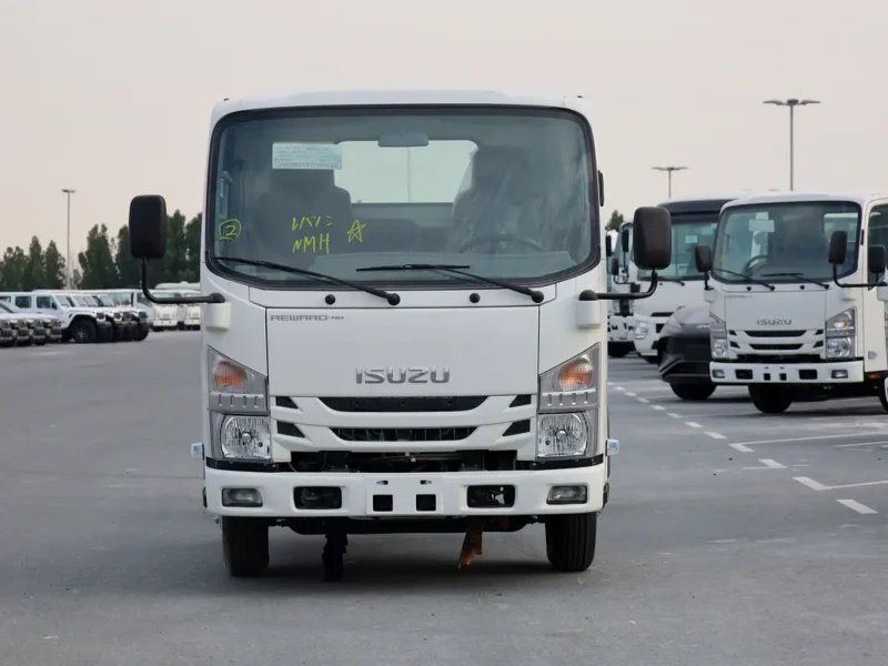 2026 ISUZU NMR CHASSIS 4.6 Litres 4 Cylinders Diesel Engine White Grey Truck Manual