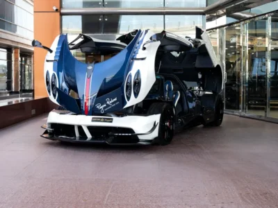 2018 PAGANI HUARYA BC 19 6.0 Liters V12 Petrol Engine White Blue Sports Car