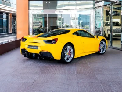 2018 FERRARI 488 GTB 3.9 Liters 8-cylinder Petrol Engine Yellow Tan Coupe RWD
