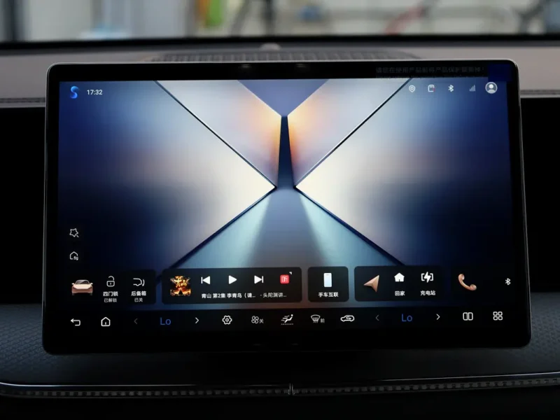 2025 BYD Song Pro DM-i 1.5 litres 4 Cylinder Plug in Hybrid Engine Grey Black SUV