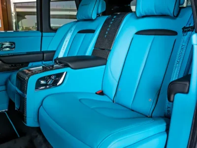 2025 Rolls-Royce Cullinan Black Badge 6.75-liter Twin-Turbocharged V12 Black Blue SUV