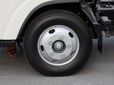 2026 ISUZU NMR CHASSIS 4.6 Litres 4 Cylinders Diesel Engine White Grey Truck Manual