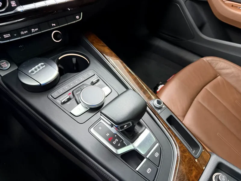 2019 Audi A5 40 TFSI S-Line 2.0L Turbocharged 4-cylinder Petrol Engine Grey Brown Coupe