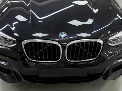 2021 BMW X4 xDrive30i M Sport 2.0-liter Turbocharged 4-cylinder Engine Black Red SUV