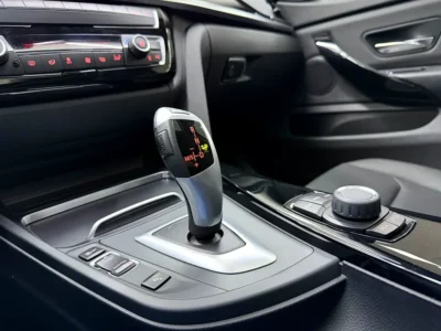 2019 BMW 420i Gran Coupe 2.0L turbocharged 4-cylinder Petrol Engine White Black Sedan