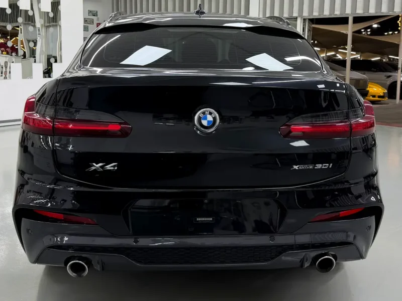 2021 BMW X4 xDrive30i M Sport 2.0-liter Turbocharged 4-cylinder Engine Black Red SUV