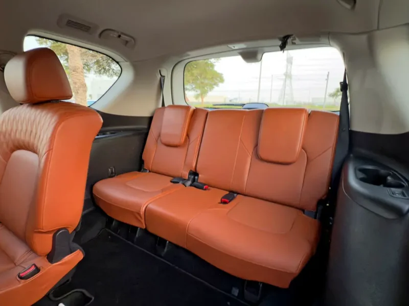 2023 Nissan Patrol SE Platinum 4.0-liter V6 Petrol Engine White Tan SUV GCC Specs