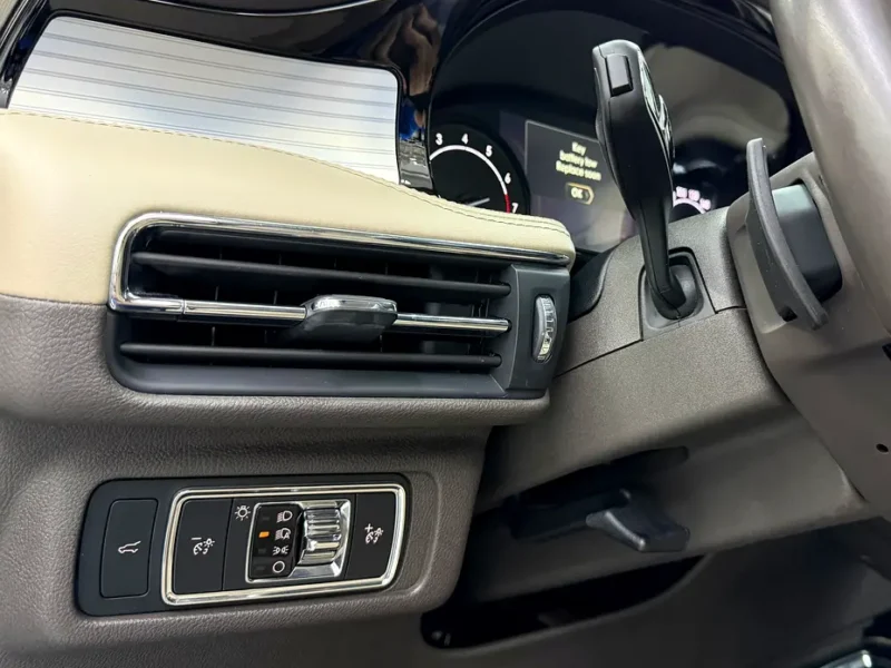 2022 Lincoln Corsair Reserve 2.0L 4 Cylinder Turbocharged Engine Grey Beige Crossover GCC