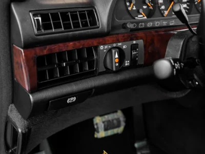 1991 Mercedes-Benz 500 SEL 5.0 Litres V8 Petrol Engine Grey Black Luxury Sedan