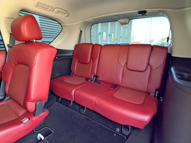 2024 Nissan Patrol LE Platinum 5.6-liter V8 Petrol Engine White Red SUV GCC Specs