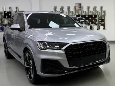 2021 Audi Q7 55 TFSI quattro S line Black Edition 3.0-liter V6 Turbo Petrol Engine Silver Black SUV