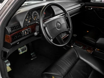 1991 Mercedes-Benz 500 SEL 5.0 Litres V8 Petrol Engine Grey Black Luxury Sedan