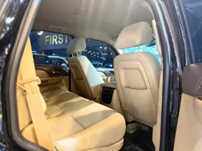 2014 GMC Yukon Other 5.3 Litres V8 Petrol Engine Black Beige SUV GCC Specs