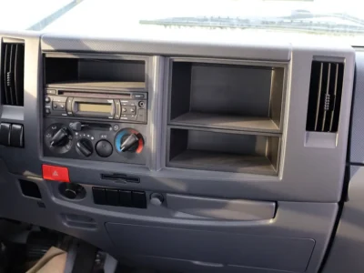 2025 Isuzu F-SERIES FSR 8.3 Litres 6-cylinder Diesel Engine White Black Utility Truck