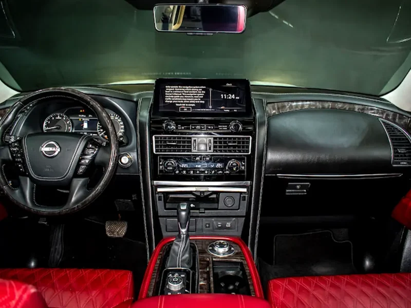 2022 Nissan Patrol LE Platinum City 5.6-litre V8 Petrol Engine White Red SUV GCC