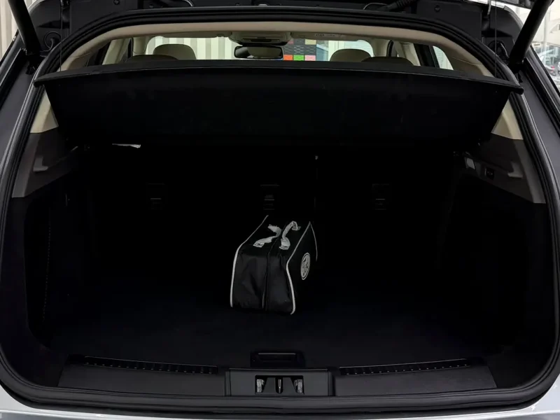 2022 Lincoln Corsair Reserve 2.0L 4 Cylinder Turbocharged Engine Grey Beige Crossover GCC