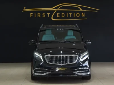2023 Mercedes-Benz V-Class V 300 2.0-liter 4-cylinder Diesel Engine Black Blue Luxury MPV