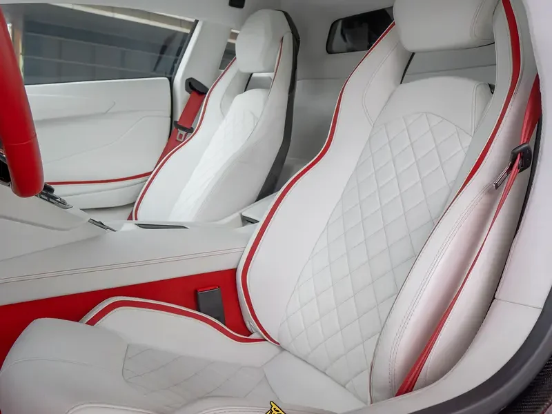 2018 Lamborghini Aventador S Coupe 1 OF 1 6.5-liter V12 Engine Red White Sports Car