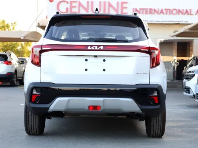 2025 Kia Seltos Luxury Edition 1.5 Liters 4 Cylinders Petrol Engine White Black SUV