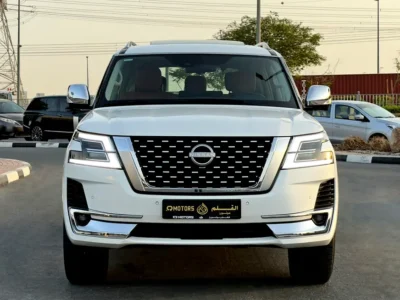 2024 Nissan Patrol SE Platinum 4.0-liter V6 Petrol Engine White Tan SUV GCC Specs
