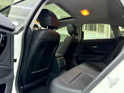 2019 BMW 420i Gran Coupe 2.0L turbocharged 4-cylinder Petrol Engine White Black Sedan