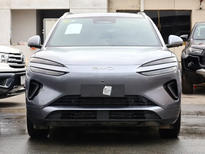 2025 BYD Sealion 06 DM-i 1.5 litres 4 Cylinder Plug in Hybrid Engine Grey Black SUV