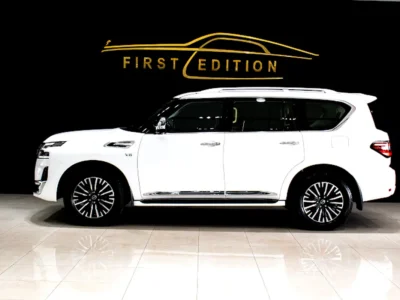 2022 Nissan Patrol LE Platinum City 5.6-litre V8 Petrol Engine White Red SUV GCC