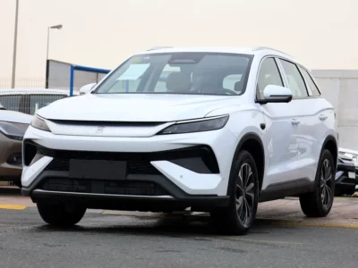 2025 BYD Song Pro DM-i 1.5 litres 4 Cylinder Plug in Hybrid Engine White Beige SUV