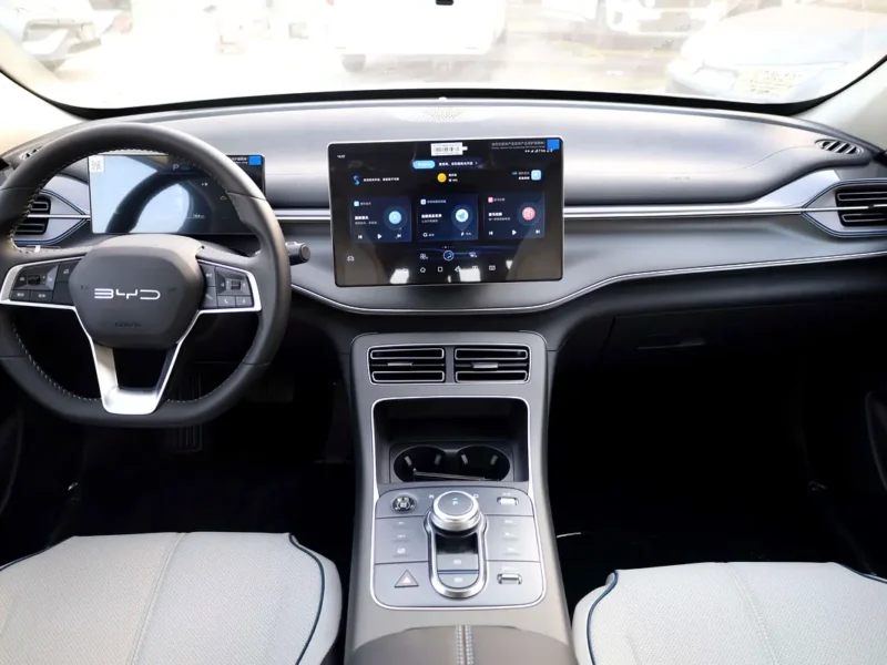 2025 BYD Destroyer 05 Other 1.5 litres 4 Cylinder Plug in Hybrid Engine White Beige SUV