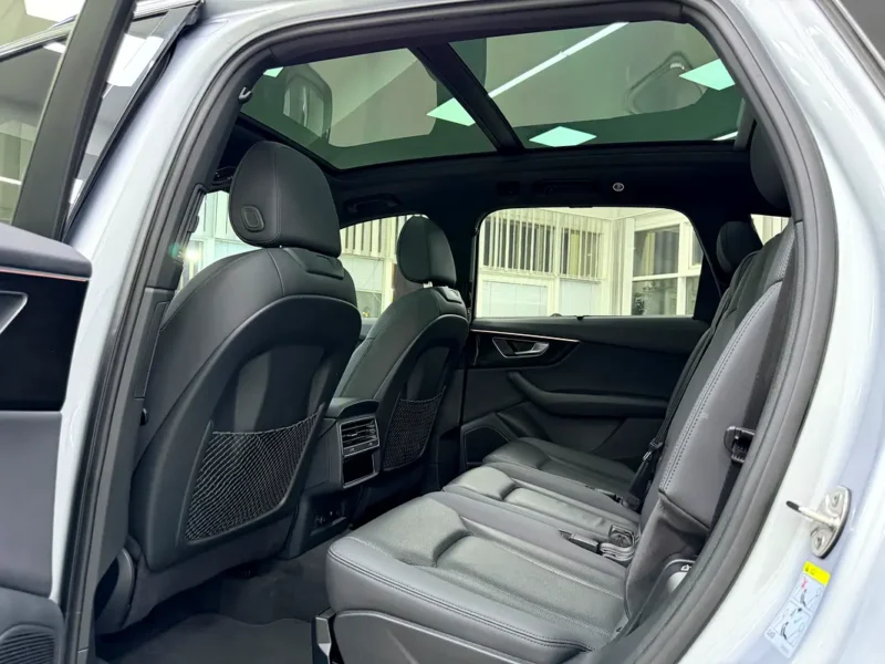 2021 Audi Q7 55 TFSI quattro S line Black Edition 3.0-liter V6 Turbo Petrol Engine Silver Black SUV