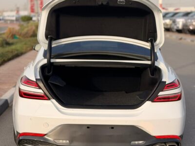 2022 GENESIS G70 Prestige 2.0T AWD 2.0 L V4 Turbo Petrol Engine White Brown Sedan