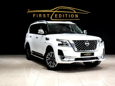 2022 Nissan Patrol LE Platinum City 5.6-litre V8 Petrol Engine White Red SUV GCC