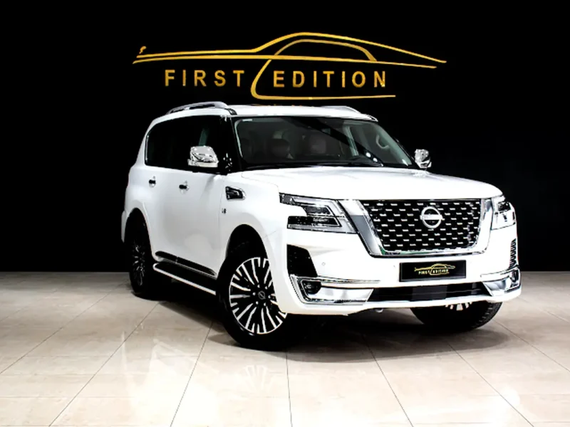 2022 Nissan Patrol LE Platinum City 5.6-litre V8 Petrol Engine White Red SUV GCC