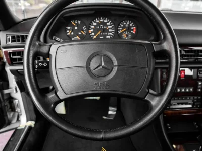 1991 Mercedes-Benz 500 SEL 5.0 Litres V8 Petrol Engine Grey Black Luxury Sedan