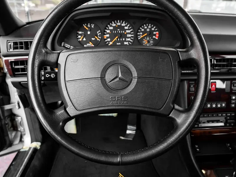 1991 Mercedes-Benz 500 SEL 5.0 Litres V8 Petrol Engine Grey Black Luxury Sedan