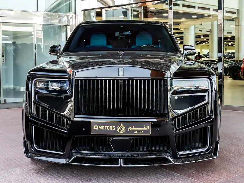 2025 Rolls-Royce Cullinan Black Badge 6.75-liter Twin-Turbocharged V12 Black Blue SUV