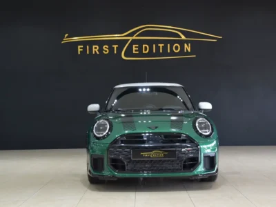 2025 Mini Cooper S JCW 2.0L turbocharged 4 Cylinder Engine Green Black Hatchback