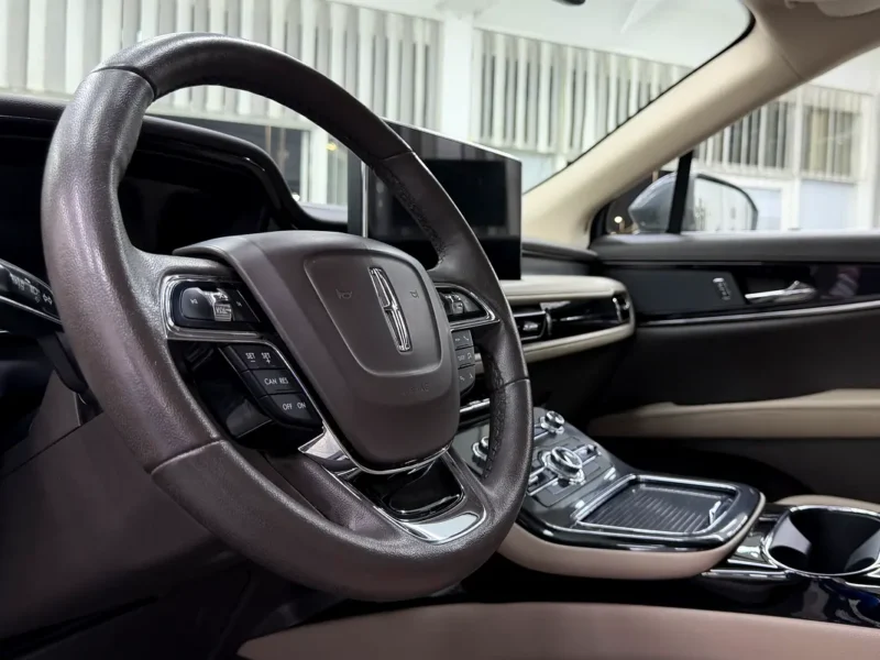 2022 Lincoln Nautilus Premier 2.0L turbocharged Inline-four-Cylinder Engine Grey Beige SUV