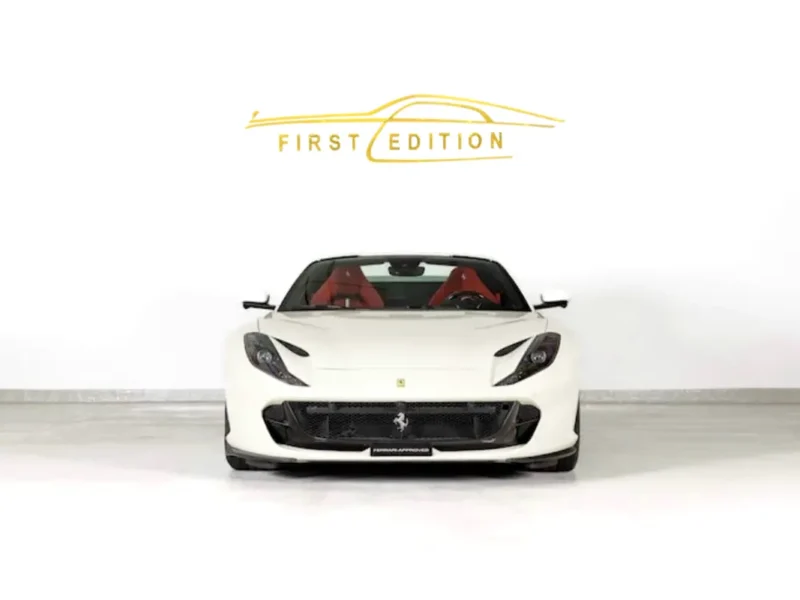 2020 Ferrari 812 GTS GTS 6.5-liter V12 Petrol Engine White Red Sports Car GCC Specs