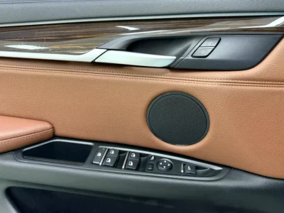 2017 BMW X6 xDrive35i 3.0-liter Turbocharged Inline 6-cylinder Engine White Brown SUV