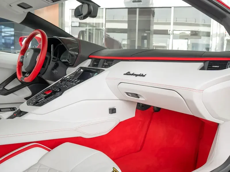 2018 Lamborghini Aventador S Coupe 1 OF 1 6.5-liter V12 Engine Red White Sports Car