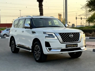 2024 Nissan Patrol SE Platinum 4.0-liter V6 Petrol Engine White Tan SUV GCC Specs