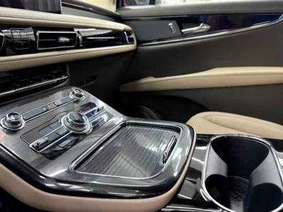 2022 Lincoln Nautilus Premier 2.0L turbocharged Inline-four-Cylinder Engine Grey Beige SUV